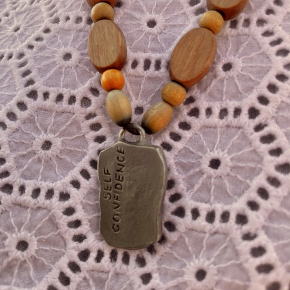 Necklace - Picture 3 of 4